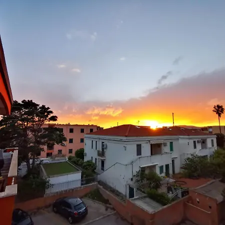 Il Mare Dietro L'angolo, Attico Con Parcheggio Privato Ad *