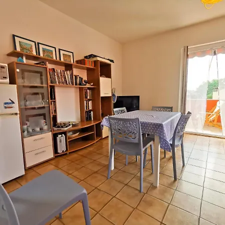 Il Mare Dietro L'angolo, Attico Con Parcheggio Privato Ad Apartmán *